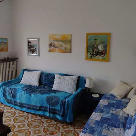 La Casa Di Giugiu Apartment Диано Марина Екстериор снимка