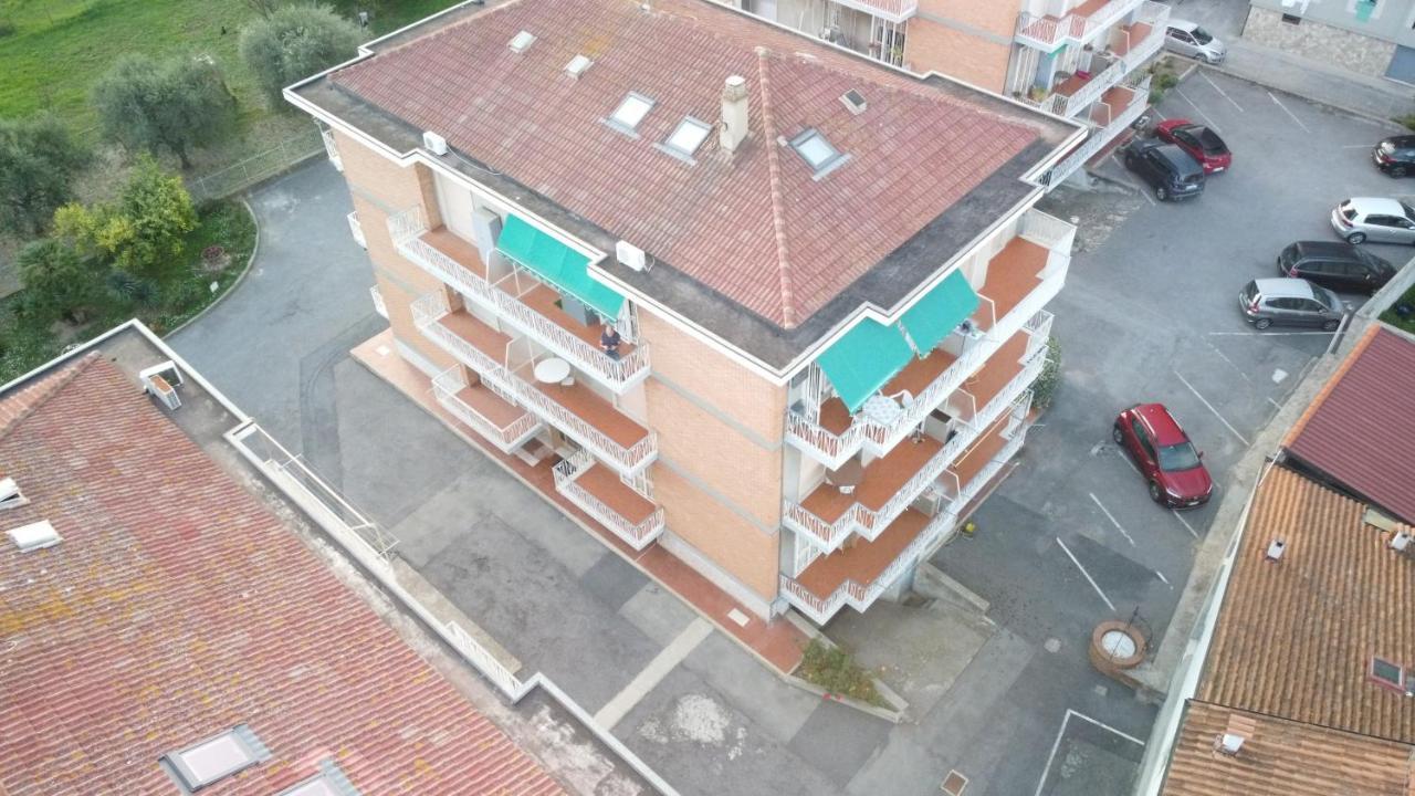 La Casa Di Giugiu Apartment Диано Марина Екстериор снимка